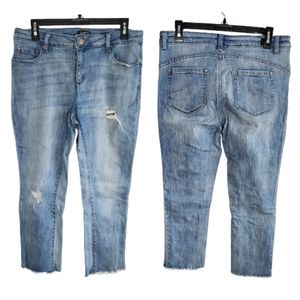 Jones New York Madison Skinny Crop distressed cropped jeans Women's size 10